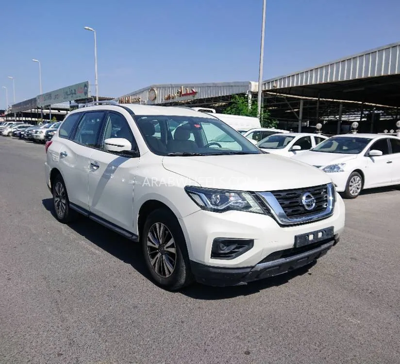 Nissan Pathfinder 2020 for Sale in Ajman Image-2
