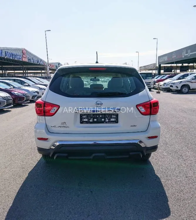 Nissan Pathfinder 2020 for Sale in Ajman Image-8