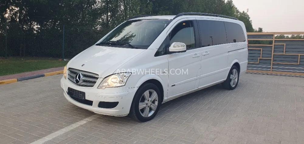 Mercedes Benz V Class 2014 for Sale in Sharjah Image-1