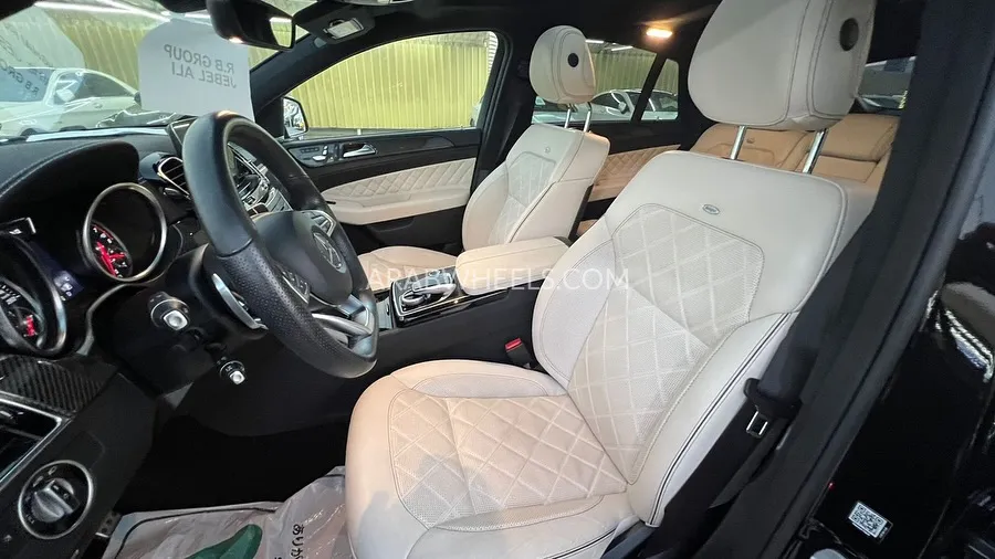 Mercedes Benz GLE Class 2017 for Sale in Ajman Image-8