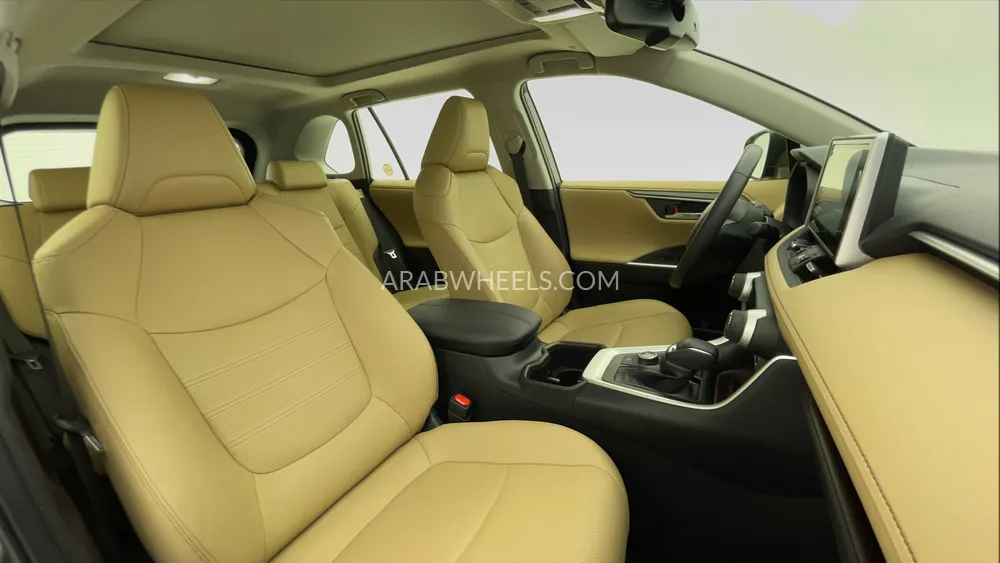 تويوتا راف 4 2024 for Sale in دبي Image-26