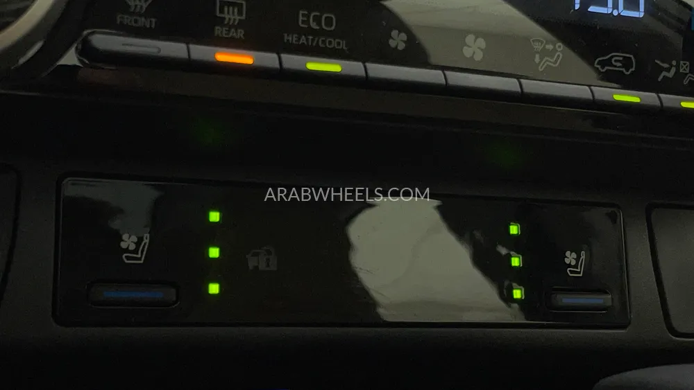 تويوتا راف 4 2024 for Sale in دبي Image-52