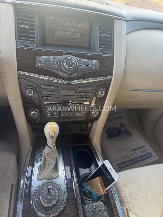 Nissan Patrol 2011 for Sale in Al Ain Image-3