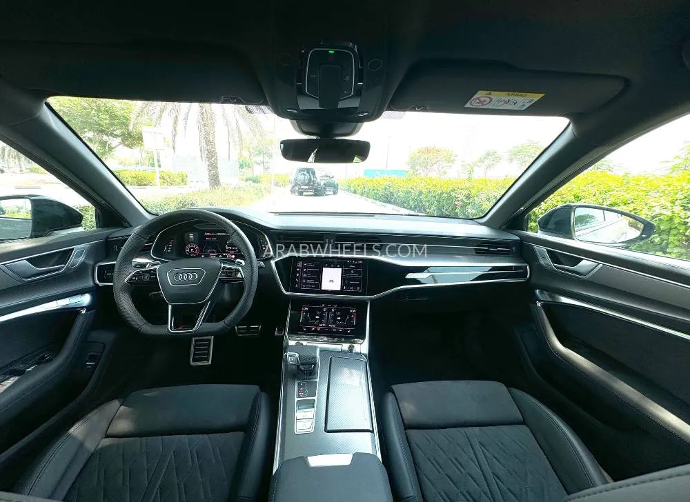 Audi RS 6 2025 for Sale in Dubai Image-5