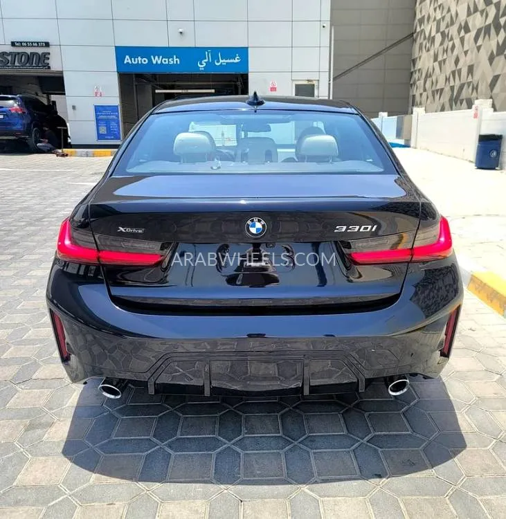 BMW 3 series 2021 for Sale in Sharjah Image-18