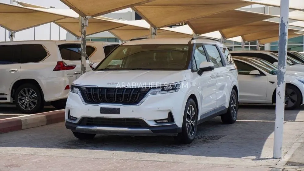 Kia Carnival 2022 for Sale in Sharjah Image-4