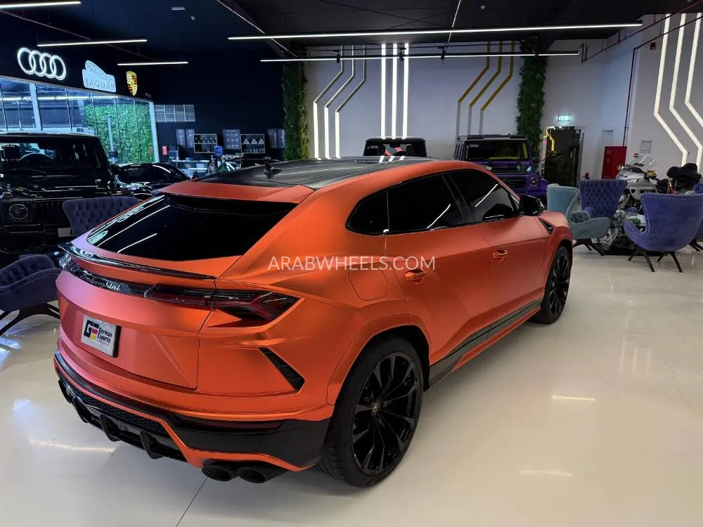 Lamborghini Urus 2021 for Sale in Dubai Image-12