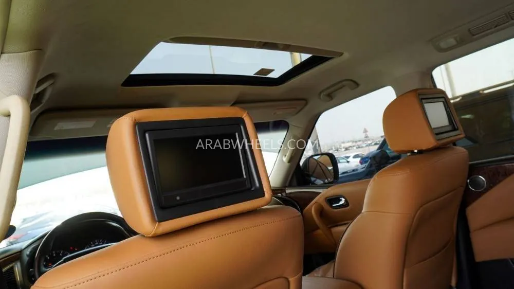 Nissan Patrol 2016 for Sale in Sharjah Image-17