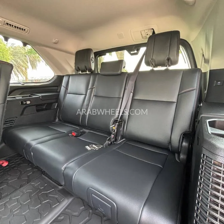 تويوتا سيكويا 2023 for Sale in دبي Image-8