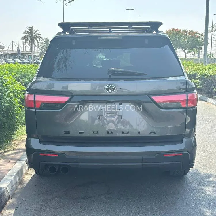 تويوتا سيكويا 2023 for Sale in دبي Image-9