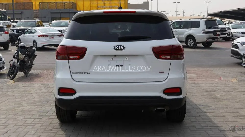 Kia Sorento 2019 for Sale in Sharjah Image-11