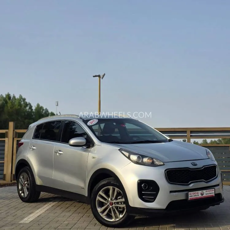 Kia Sportage 2016 for Sale in Sharjah Image-5
