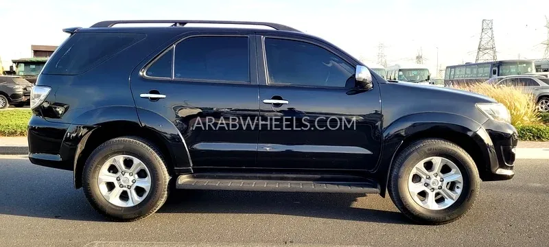 Toyota Fortuner 2015 for Sale in Dubai Image-5