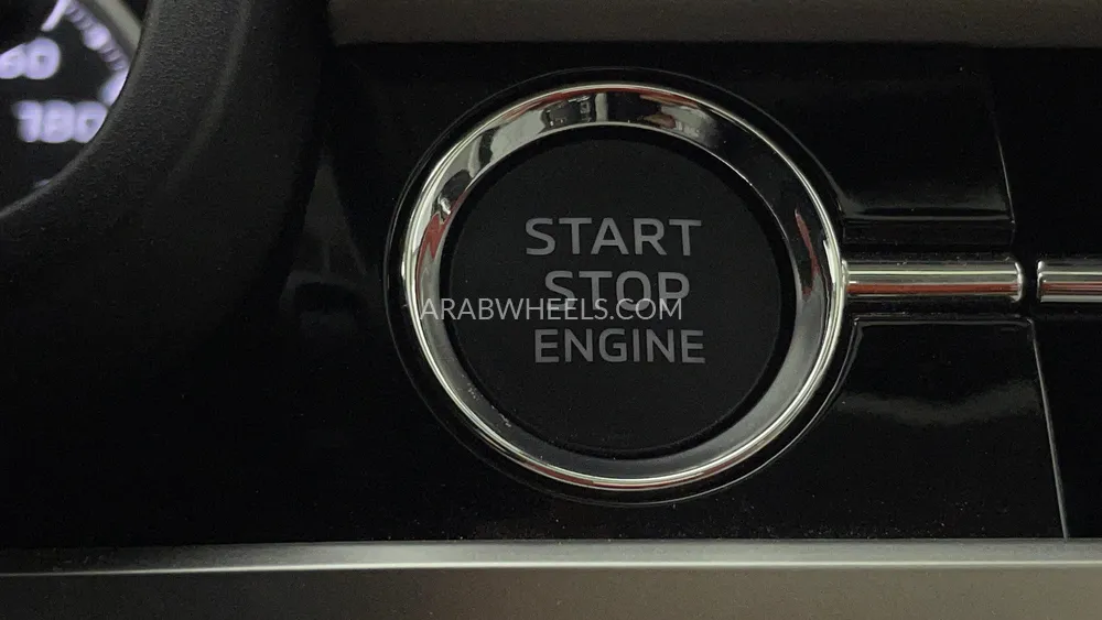 Mitsubishi Outlander 2025 for Sale in Dubai Image-21