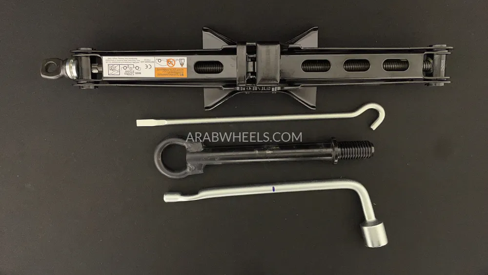 Mitsubishi Outlander 2025 for Sale in Dubai Image-32