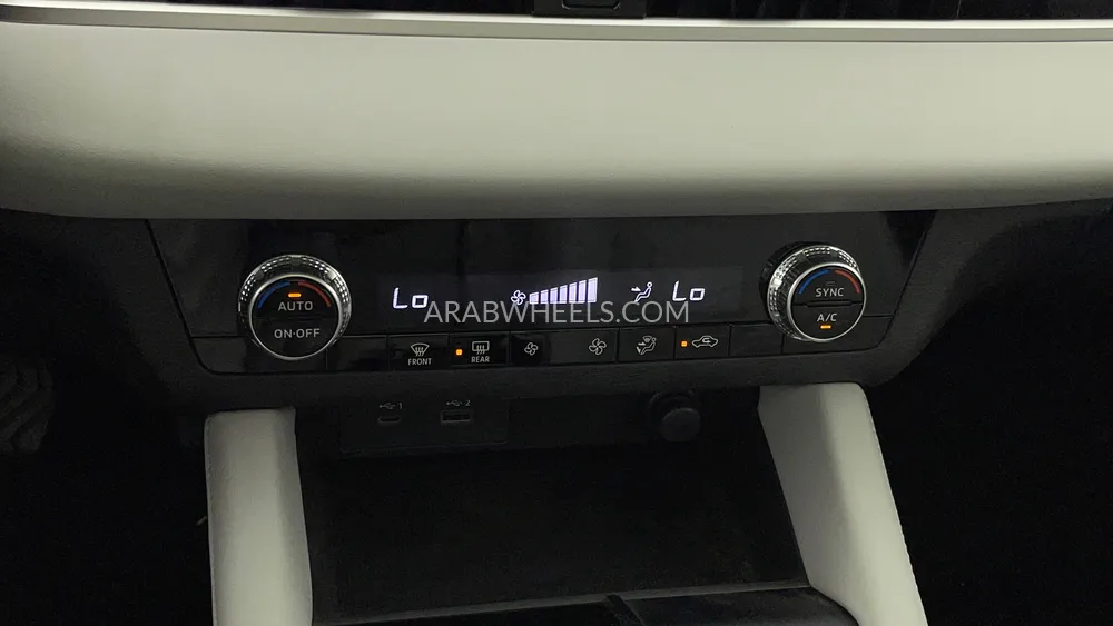 Mitsubishi Outlander 2025 for Sale in Dubai Image-46