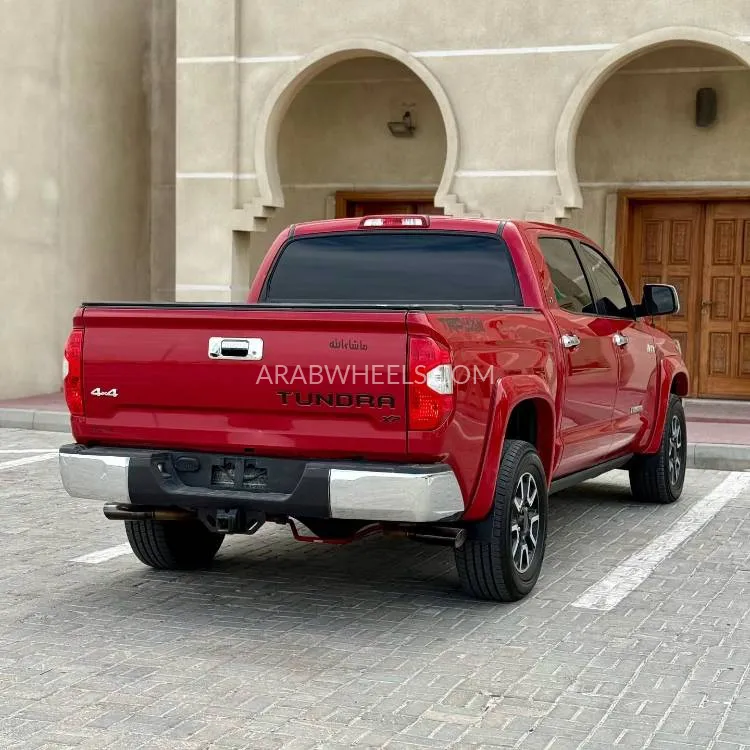 Toyota Tundra 2018 for Sale in Ajman Image-10