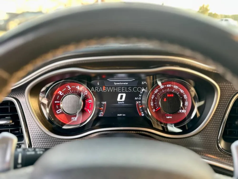 دودج تشالينجر 2020 for Sale in الشارقة Image-10