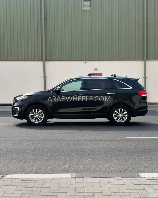 كيا سورينتو 2018 for Sale in أم القيوين Image-5