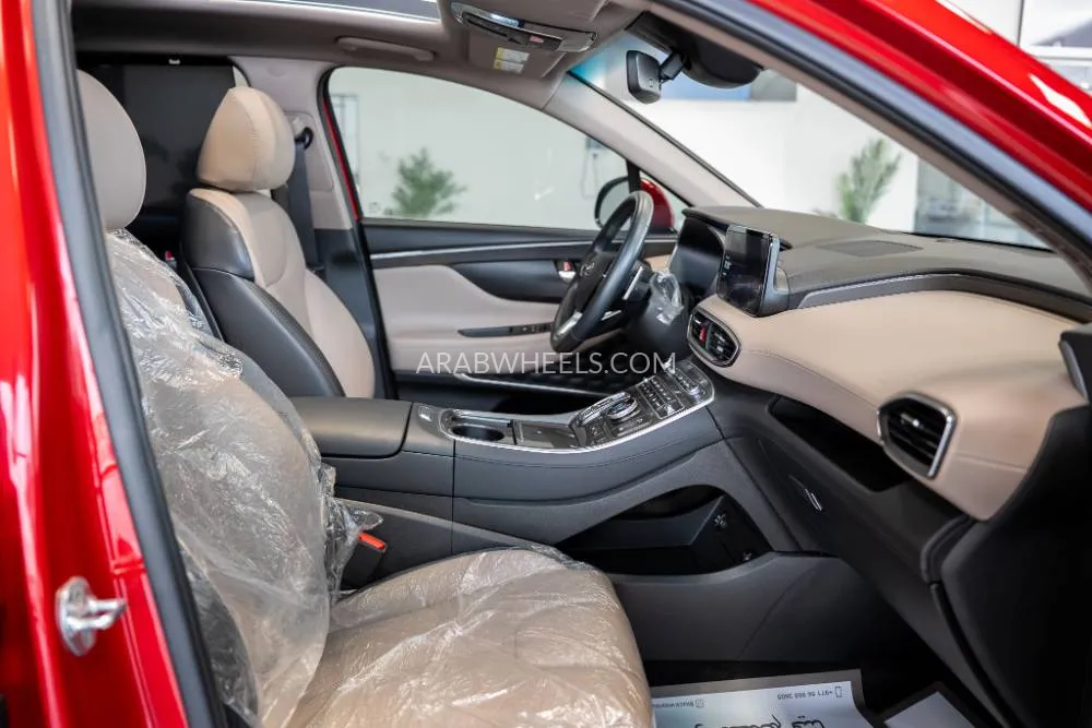 هيونداي سانتا في 2023 for Sale in أم القيوين Image-13