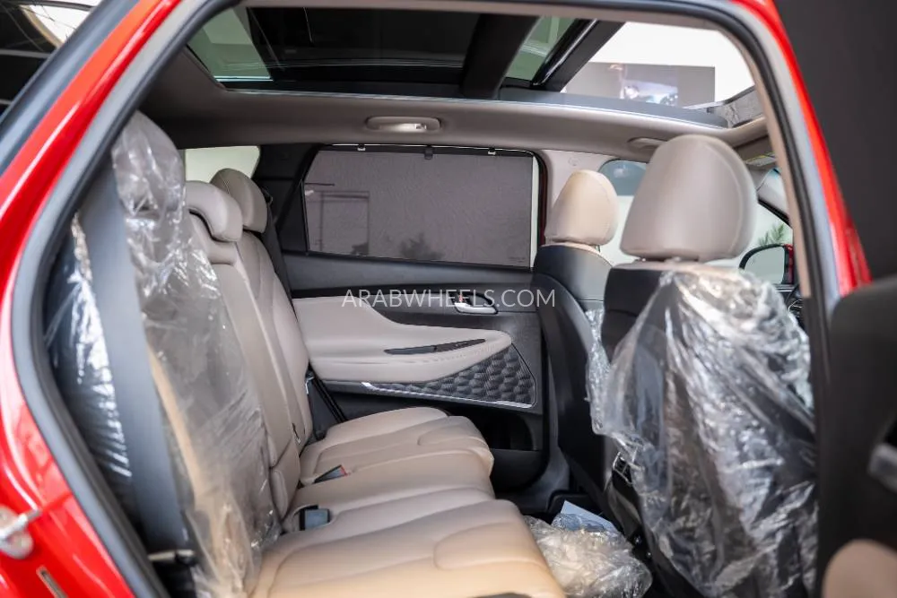 هيونداي سانتا في 2023 for Sale in أم القيوين Image-14