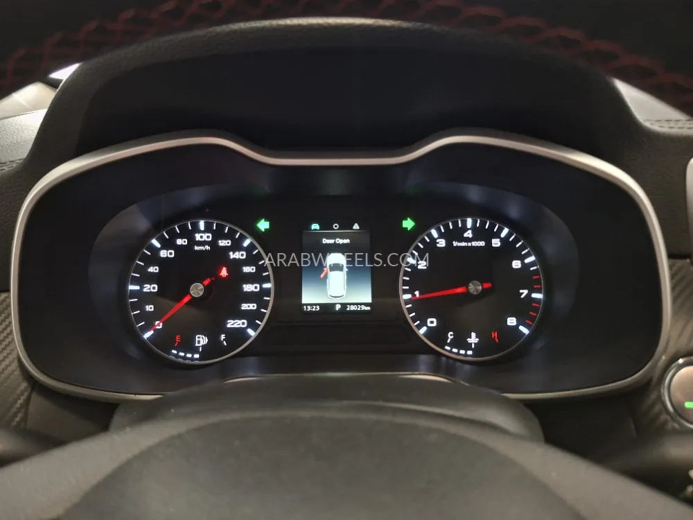 MG ZS 2024 for Sale in Dubai Image-7