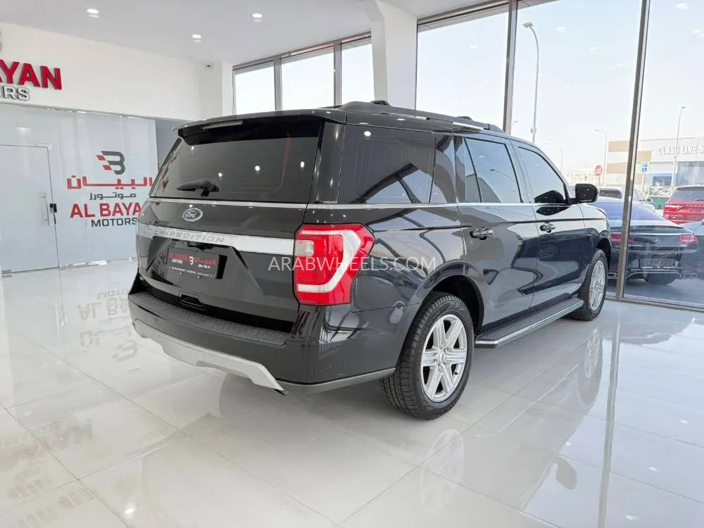 Ford Expedition 2019 for Sale in Abu Dhabi Image-11