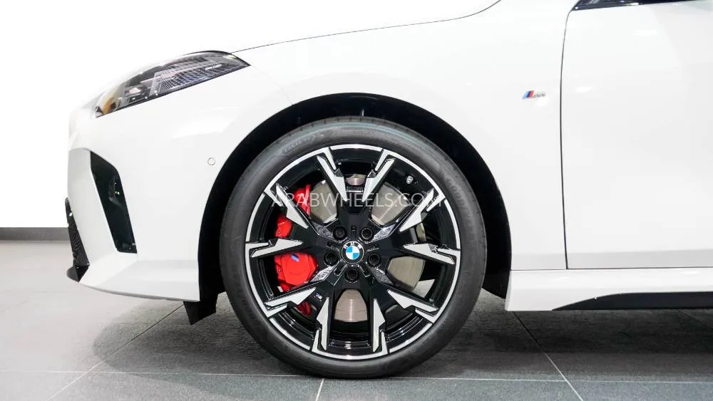BMW 1 series 2025 for Sale in Abu Dhabi Image-4