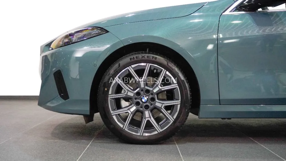 بي إم دبليو الفئة الأولى 2025 for Sale in أبو ظبي Image-4