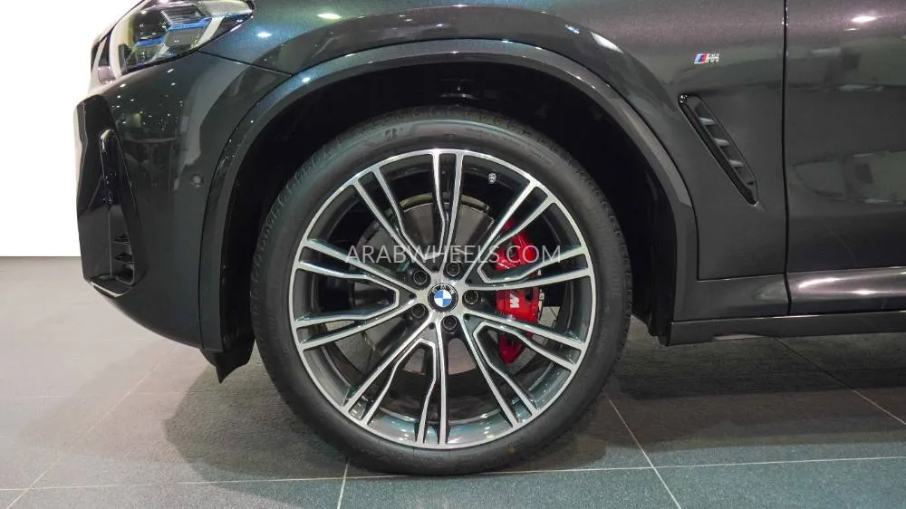 BMW X4 2025 for Sale in Abu Dhabi Image-4