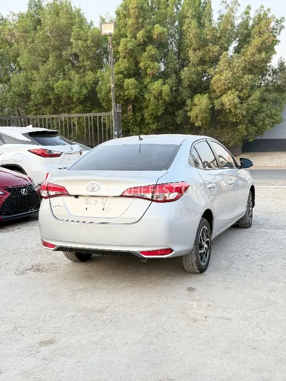 Toyota Vios 2021 for Sale in Sharjah Image-5
