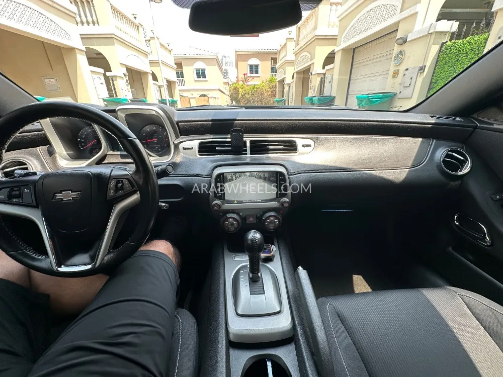 Chevrolet Camaro 2013 for Sale in Dubai Image-8