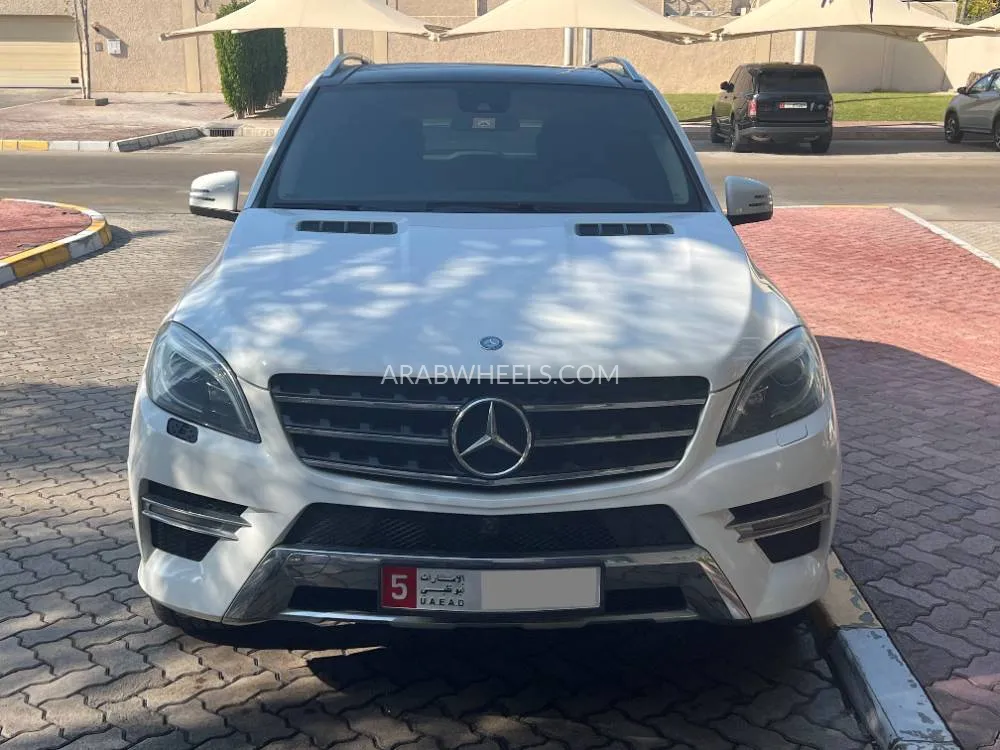 مرسيدس بنز ML Class 2014 for Sale in أبو ظبي Image-9