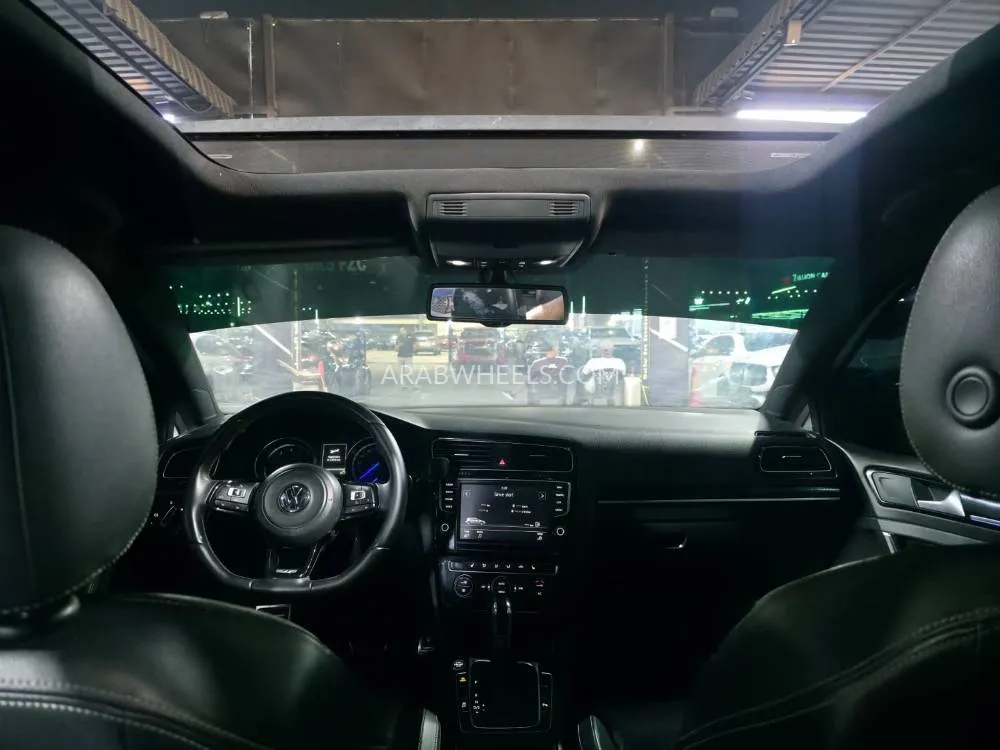 Volkswagen Golf 2015 for Sale in Ajman Image-13