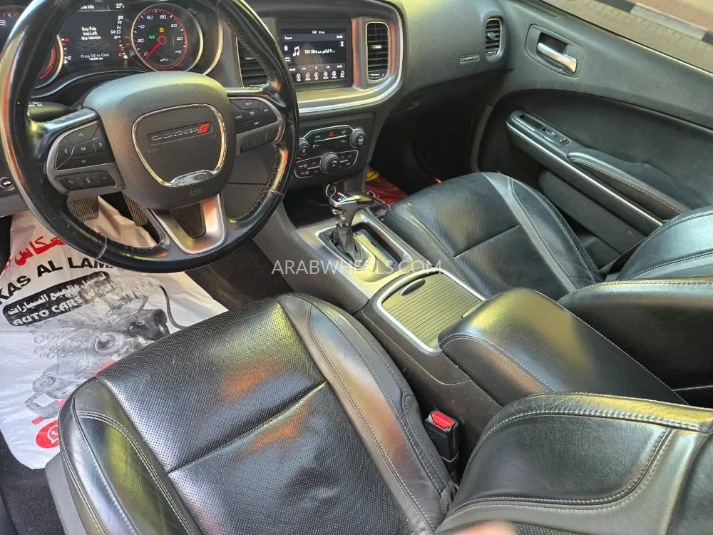 Dodge Charger 2019 for Sale in Umm Al Quwain Image-11