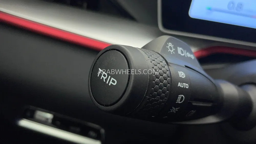 Geely Coolray 2025 for Sale in Dubai Image-40