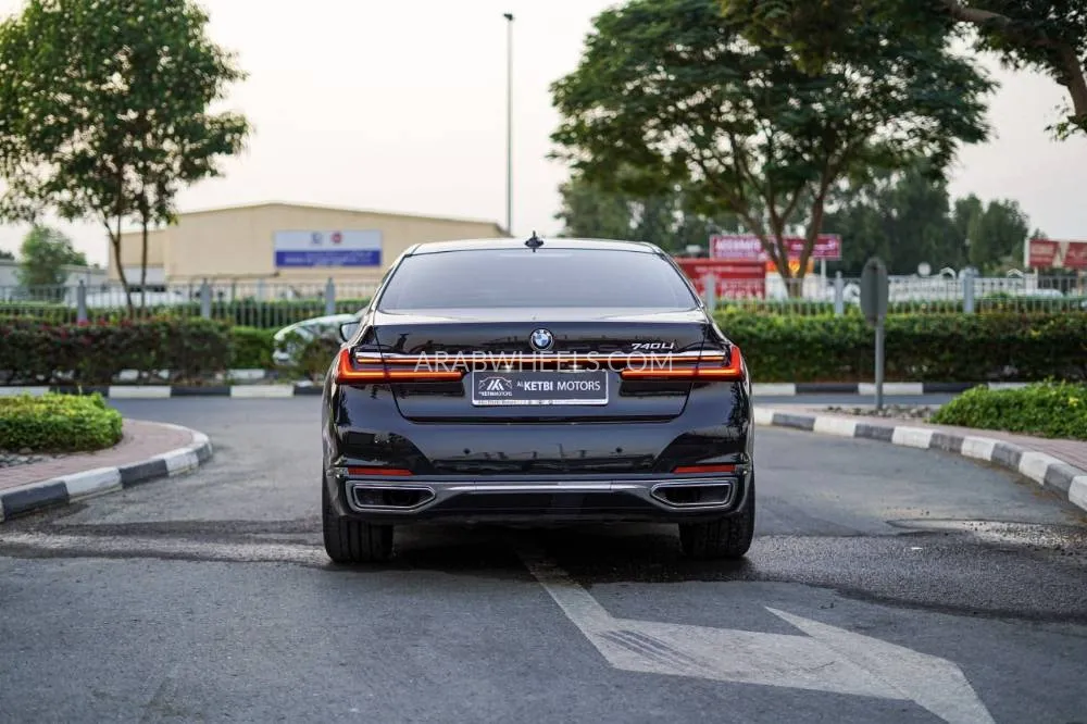 BMW 7 series 2021 for Sale in Dubai Image-11