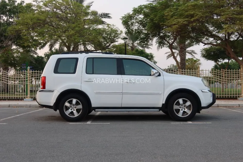 Honda Pilot 2010 for Sale in Dubai Image-5