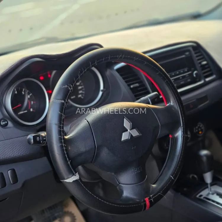 ميتسوبيشي لانسر 2014 for Sale in الشارقة Image-10