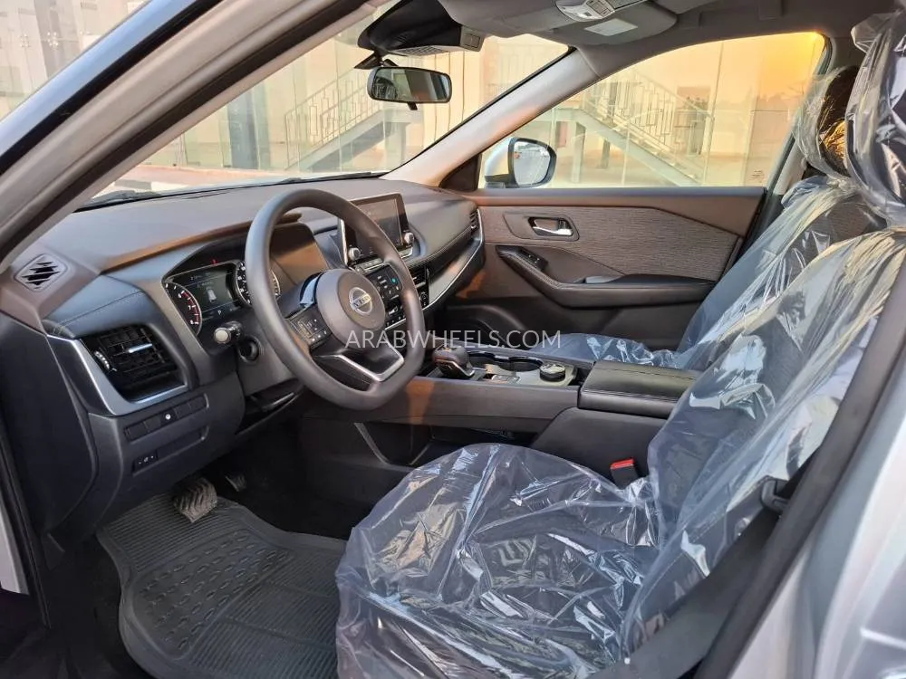 Nissan Rogue 2021 for Sale in Ajman Image-9