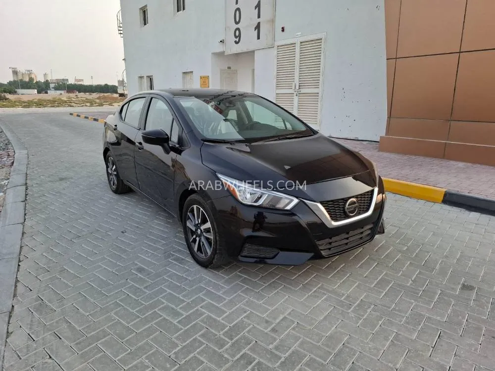 Nissan Versa 2021 for Sale in Ajman Image-2