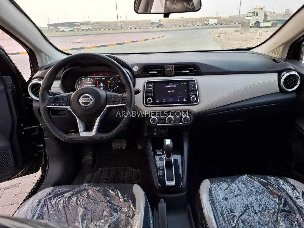 Nissan Versa 2021 for Sale in Ajman Image-9