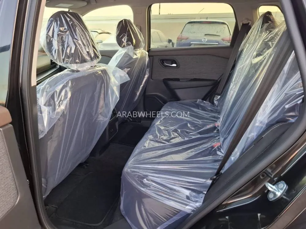 Nissan Rogue 2023 for Sale in Ajman Image-13