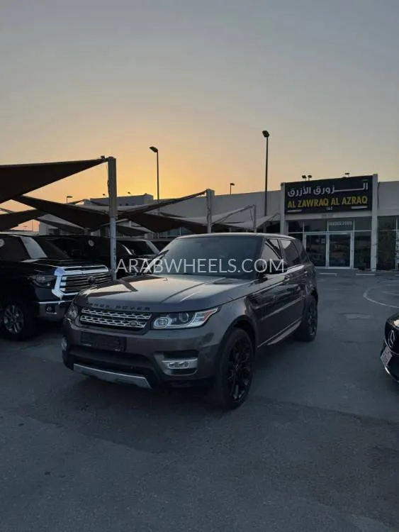 Land Rover Range Rover Sport 2015 for Sale in Sharjah Image-3