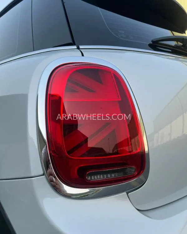 ميني كوبر 2020 for Sale in أم القيوين Image-9