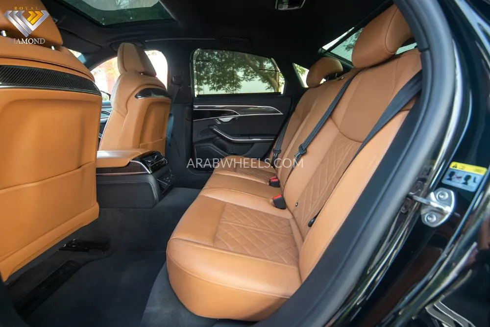 Audi A8 2024 for Sale in Dubai Image-16