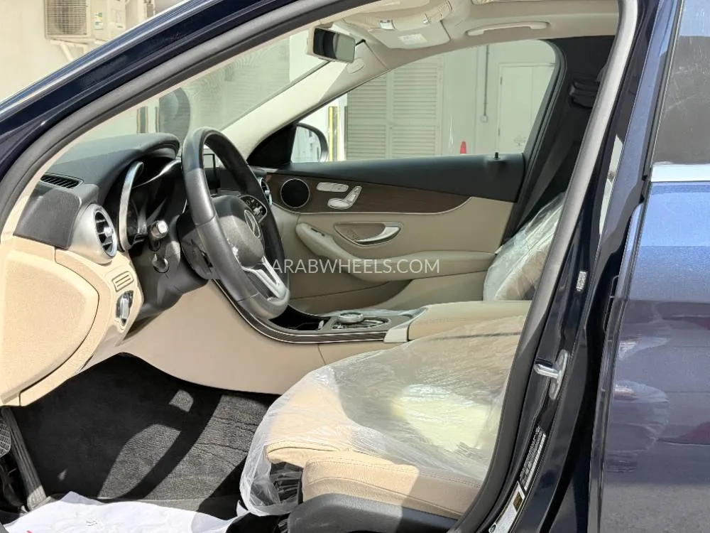 Mercedes Benz C Class 2019 for Sale in Dubai Image-10