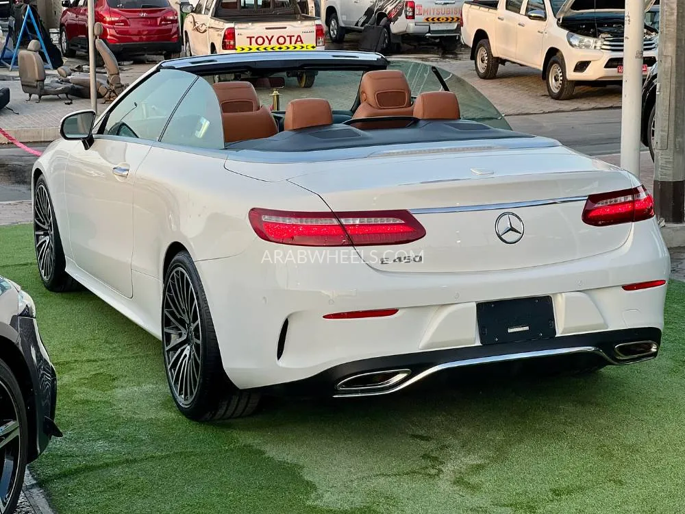 Mercedes Benz E Class 2019 for Sale in Sharjah Image-9