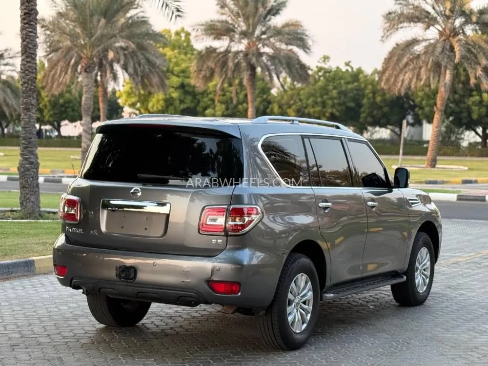 Nissan Patrol 2017 for Sale in Sharjah Image-17