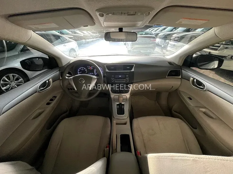 Nissan Sentra 2019 for Sale in Dubai Image-6
